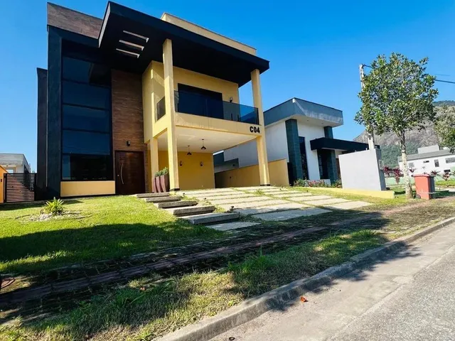 Imagem: Casa de condomínio com 4 quartos, 280m²