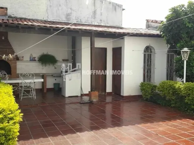 Imagem 1: Sobrado para Locação com Edícula nos Fundos, 03 Dormitórios e 02 Vagas de Garagem