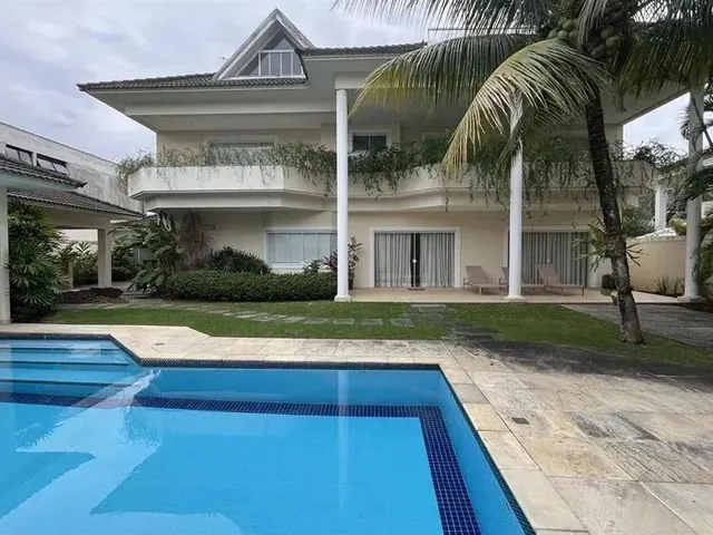 Imagem: Casa com 5 Suítes À Venda na Barra da