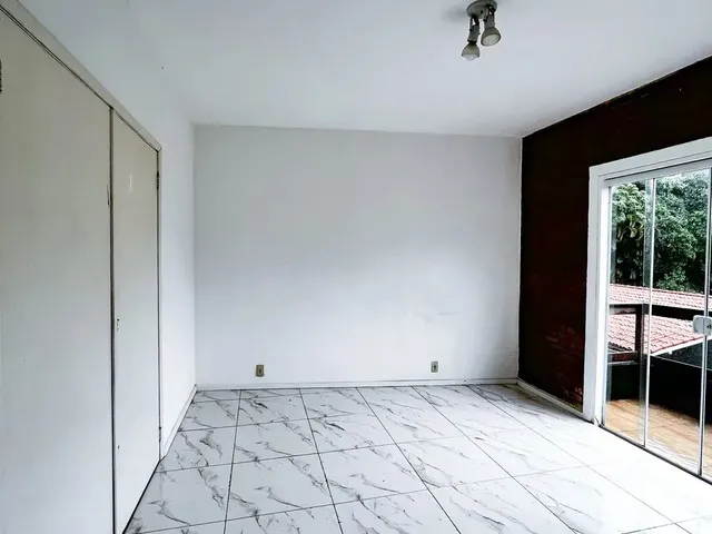 Imagem 12: Casa Duplex em Nogueira. Área de serviço, 45m² de Área, 2 Vagas...