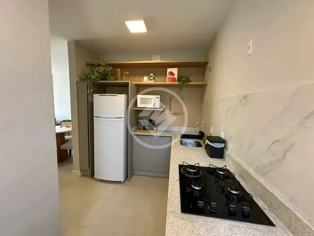 Imagem 2: Apartamento na Agronômica 77M², 3 Quartos, Perto da Beira-Mar Norte