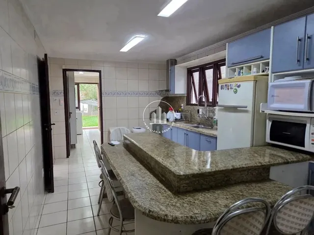 Imagem 7: Casa 4 Quartos com 4 Suítes e 420M² - Centro - Cen
