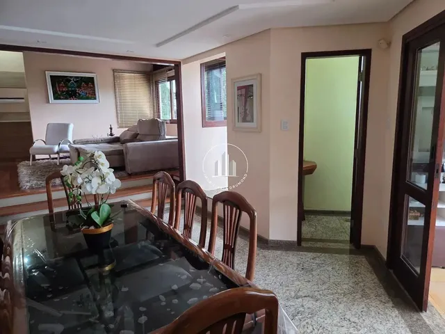 Imagem 13: Casa 4 Quartos com 4 Suítes e 420M² - Centro - Cen