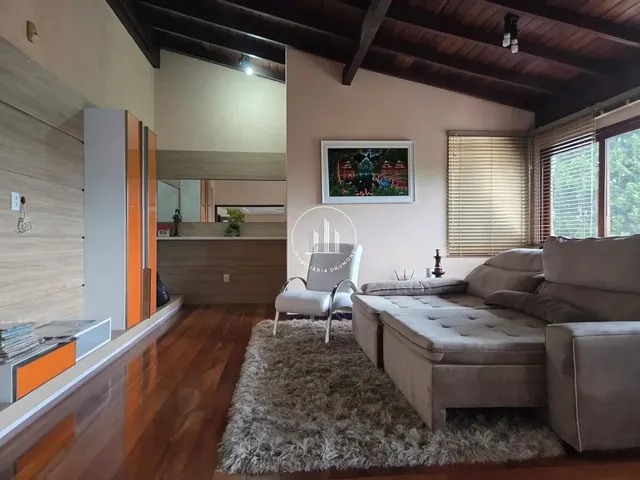 Imagem 10: Casa 4 Quartos com 4 Suítes e 420M² - Centro - Cen