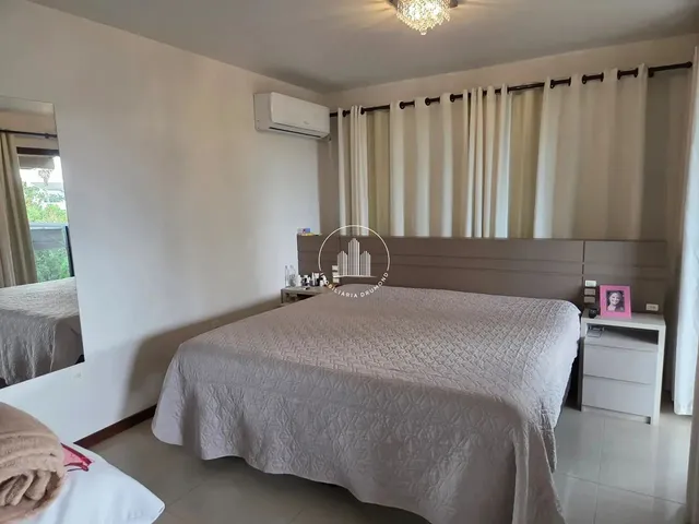Imagem 8: Casa 4 Quartos com 4 Suítes e 420M² - Centro - Cen