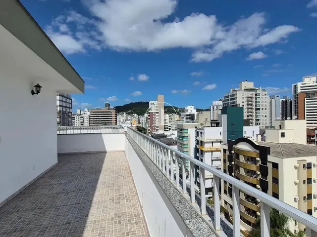 Imagem 10: Cobertura com 3 Quartos Sendo 1 Suíte e 2 Vagas, Centro. - Est