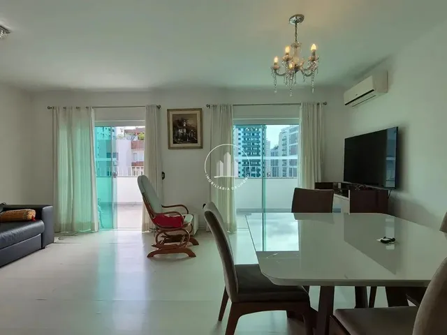 Imagem 3: Cobertura com 3 Quartos Sendo 1 Suíte e 2 Vagas, Centro. - Est