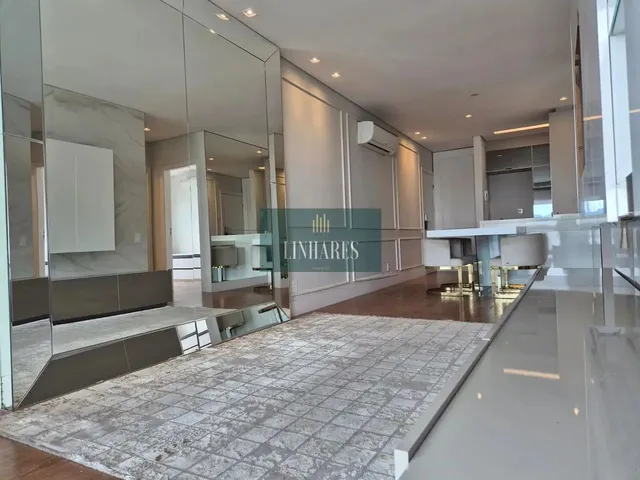 Imagem 12: Apartamento 2 Dormitórios no Centro de Fpolis, Vista Mar