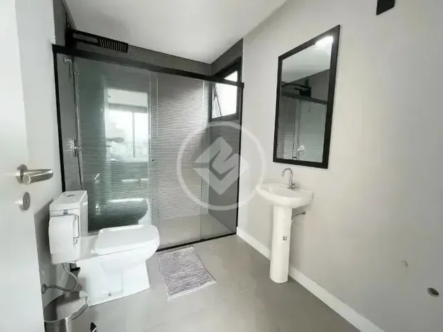 Imagem 14: Cn/265704 Imóvel para Venda Possui 235 Metros Quadrados com 3 Quartos em Centro