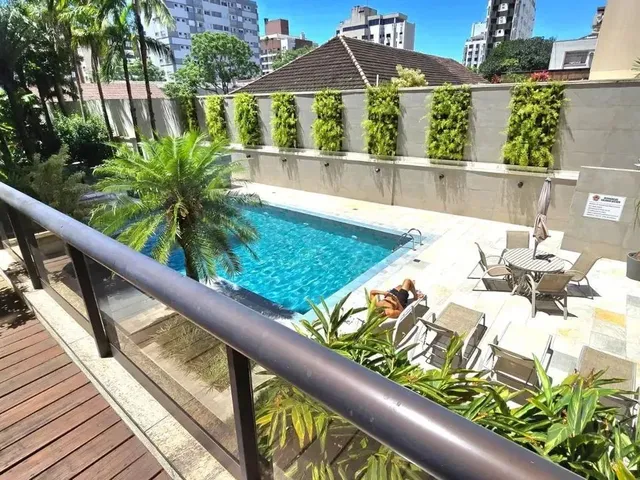 Imagem 1: Apartamento para Venda Possui 325 Metros Quadrados com 4 Quartos em Centro