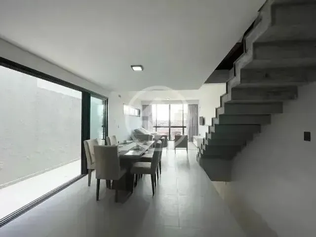 Imagem 14: Ldlcasa com 3 Suítes e Piscina Privativa - Centro de Florianópolis