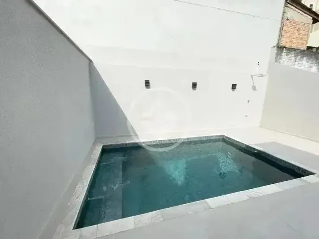 Imagem 12: Ldlcasa com 3 Suítes e Piscina Privativa - Centro de Florianópolis