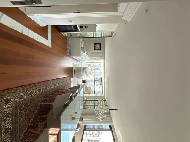 Imagem 9: Apartamento para Venda, 4 Dormitórios, Sendo 2 Suítes, 4 Banheiros, 3 Vagas, Mobiliado