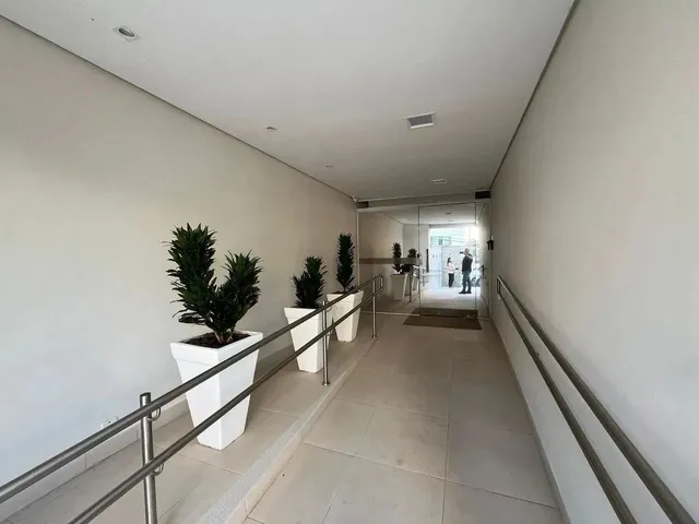 Imagem 2: Apartamento de 3 Dormitórios À Venda no Centro