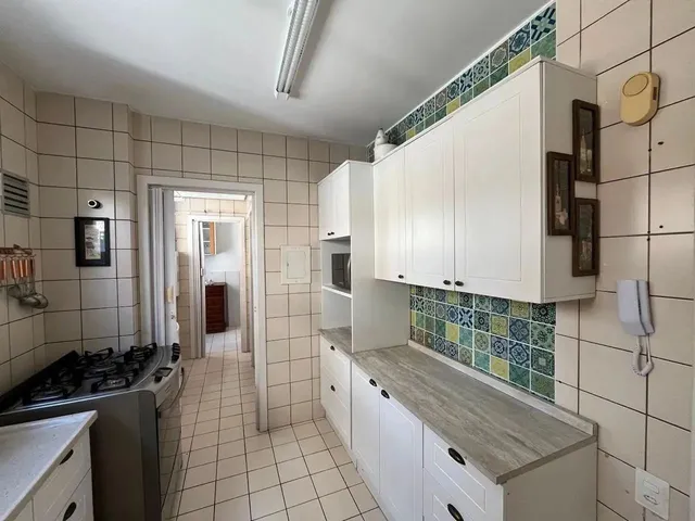Imagem 8: Apartamento de 3 Dormitórios À Venda no Centro