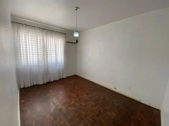 Imagem 11: Apartamento com 2 Dormitórios e Vaga de Garagem no Centro de Florianópolis