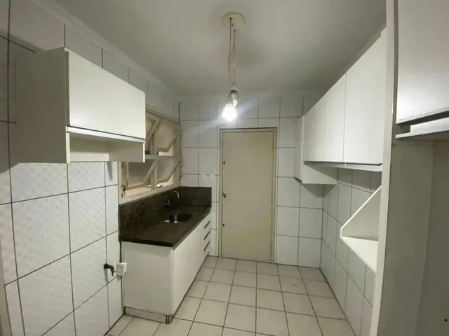 Imagem 9: Apartamento com 2 Dormitórios e Vaga de Garagem no Centro de Florianópolis