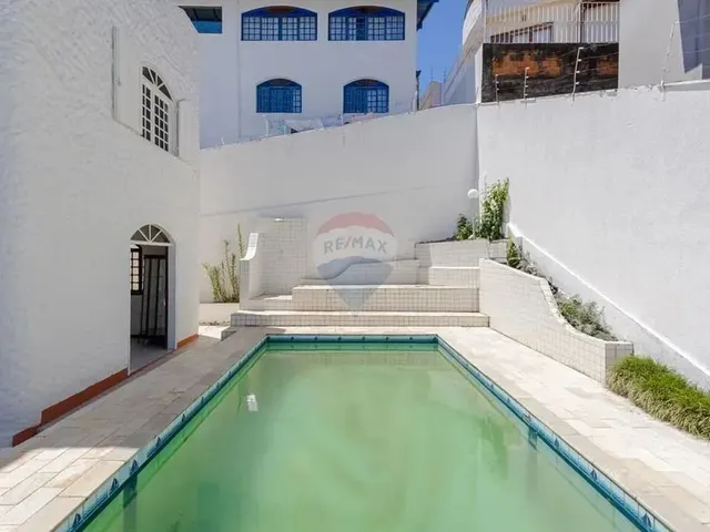 Imagem 13: Casa À Venda com 4 Dormitórios no Bairro Carvoeira - Florianópolis