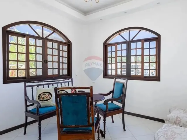 Imagem 4: Casa À Venda com 4 Dormitórios no Bairro Carvoeira - Florianópolis