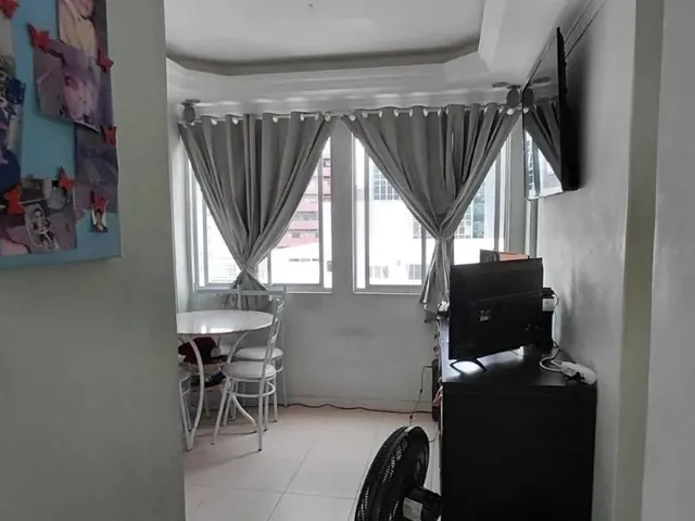 Imagem 2: Apartamento de 2 Quartos À Venda no Centro de Florianópolis