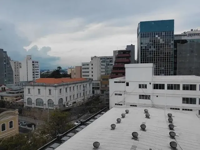 Imagem 12: Apartamento de 2 Quartos À Venda no Centro de Florianópolis