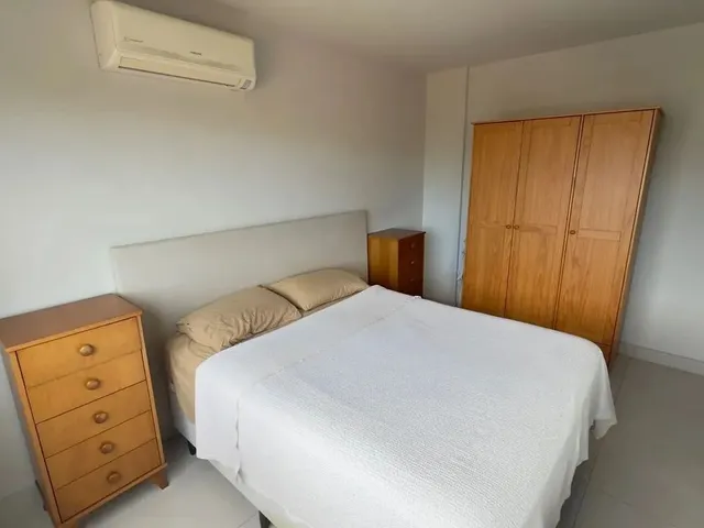Imagem 2: Apartamento com 2 Dormitórios À Venda, 68 M² por R$ 1.250.000,00 - Centro