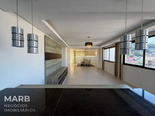 Imagem 3: Cobertura com 3 Dormitórios À Venda, 316 M² por R$ 3.300.000,00 - Centro
