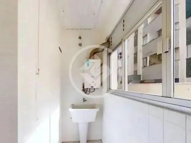 Imagem 2: Cn/265672 Imóvel para Venda Possui 43 Metros Quadrados com 1 Quarto em Centro