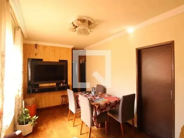 Imagem: Apartamento À Venda - Floresta, 3 Quartos