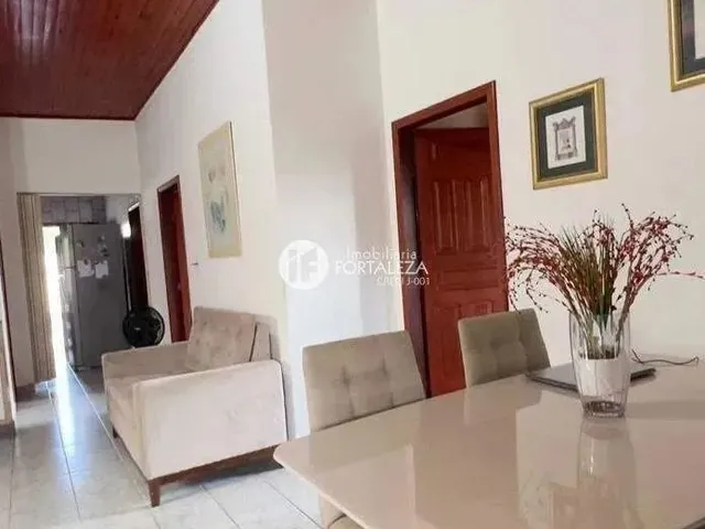 Imagem 3: Casa Exclusiva com Piscina, 3 Quartos Sendo 1 Suíte em Xavier Maia, Rio Branco