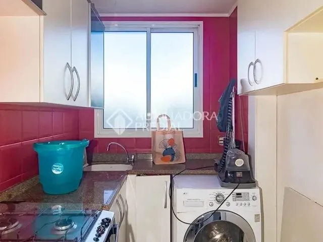 Imagem 16: Imóvel para Aluguel com 68 Metros Quadrados com 2 Quartos em Floresta - Porto Alegre - Rs