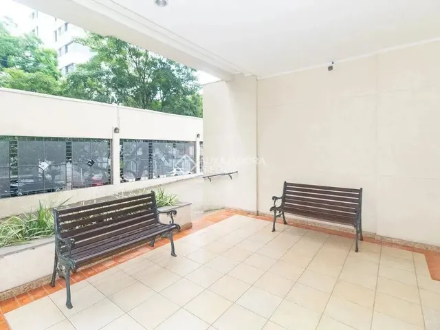 Imagem 9: Imóvel para Aluguel com 68 Metros Quadrados com 2 Quartos em Floresta - Porto Alegre - Rs