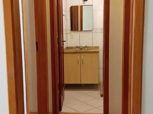 Imagem 8: Porto Alegre - Apartamento 2 Dorm - Petropolis
