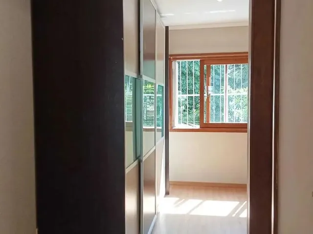 Imagem 5: Porto Alegre - Apartamento 2 Dorm - Petropolis
