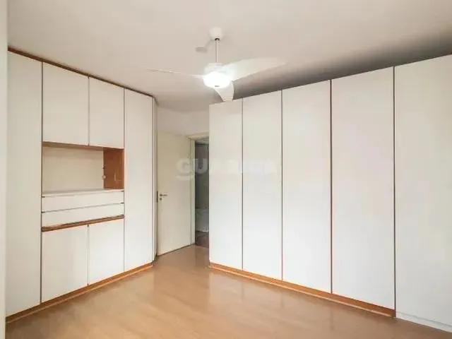 Imagem 11: Cobertura para Aluguel, 3 Quartos, 1 Suíte, 2 Vagas, Petrópolis - Porto Alegre/Rs