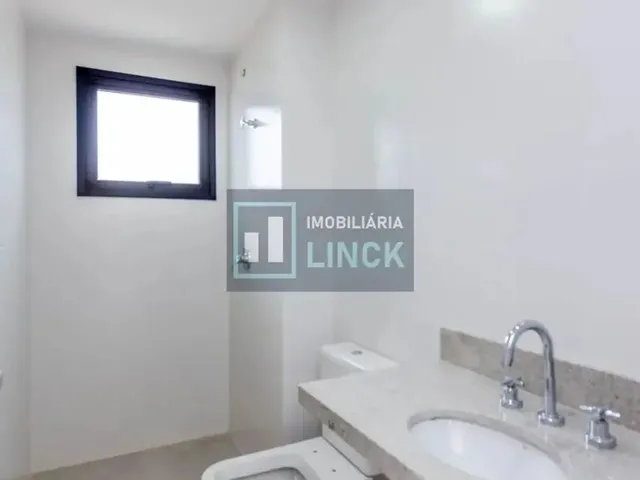 Imagem 12: Apartamento de 2 Suítes e 2 Vagas de Garagem no Bairro Petrópolis
