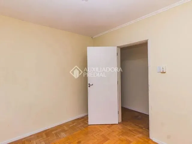 Imagem 5: Imóvel para Aluguel Tem 76 Metros Quadrados com 2 Quartos em Rio Branco - Porto Alegre
