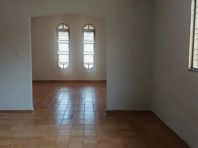 Imagem: Casa com Dois Quartos Sala Dois Ambientes