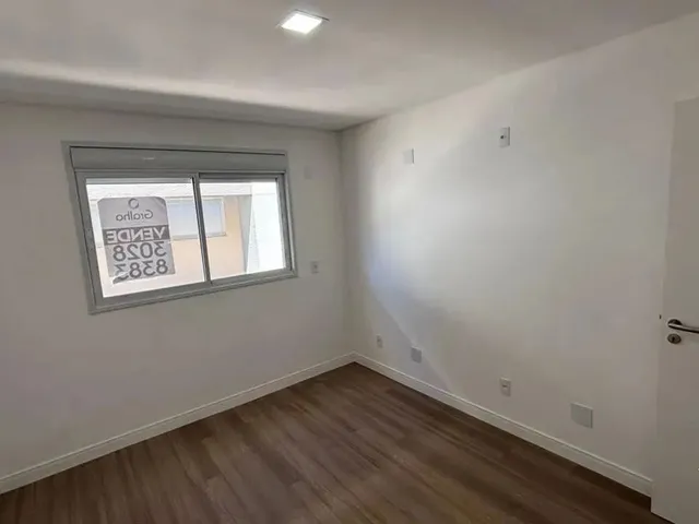 Imagem 6: Praia dos Ingleses - Apartamento com 02 Dormitórios Disponível para Locação Anual