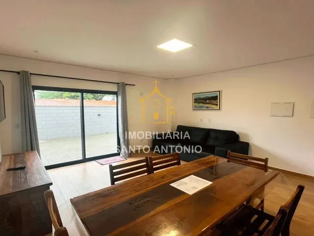 Imagem 3: Casa para Aluguel, 3 Quartos, 3 Suítes, 2 Vagas, Sambaqui - Florianópolis/Sc