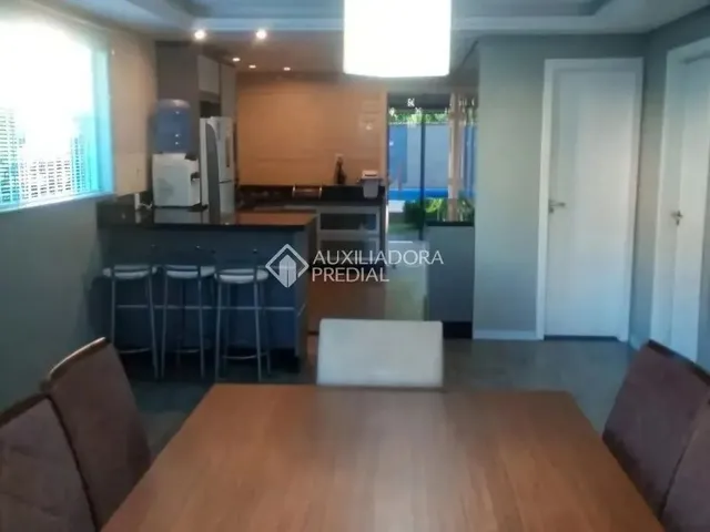 Imagem 5: Casa 3 Dormitórios, Sendo 3 Suítes, Banheira de Hidromassage, Situada nos Ingleses Do
