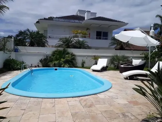 Imagem 13: Casa para Locação em Florianópolis, Jurere Internacional, 5 Dormitórios, 1 Suíte, 3