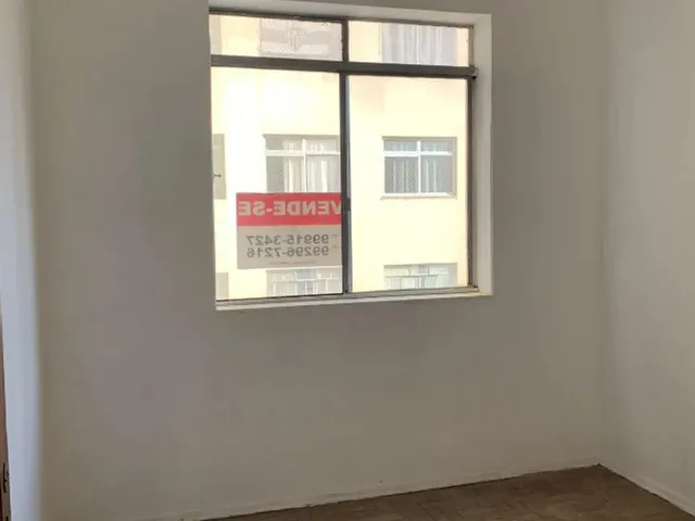 Imagem 8: 4 Quartos - 03 Banheiros - Centro