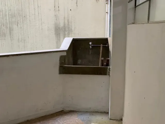 Imagem 10: 4 Quartos - 03 Banheiros - Centro