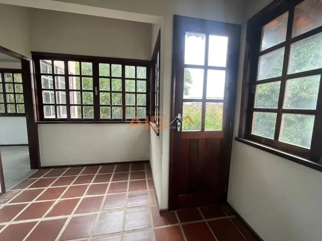 Imagem 9: Casa Duplex 5 Quartos 2 Suítes Piscina Churrasqueira Praia Sudoeste São Pedro da Aldeia