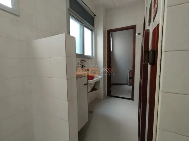Imagem 2: Apartamento 3 Quartos Suíte Frente Mar Edifício Verdes Mares Praia Forte Cabo Frio
