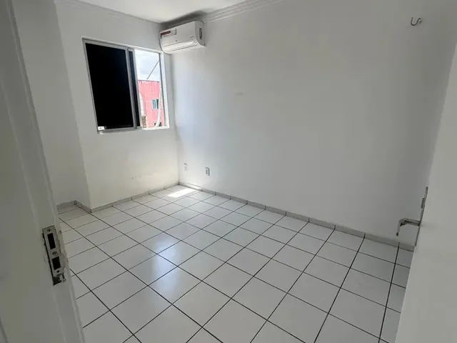 Imagem 2: Aparentemente Casa em condomínio com 3 dormitórios