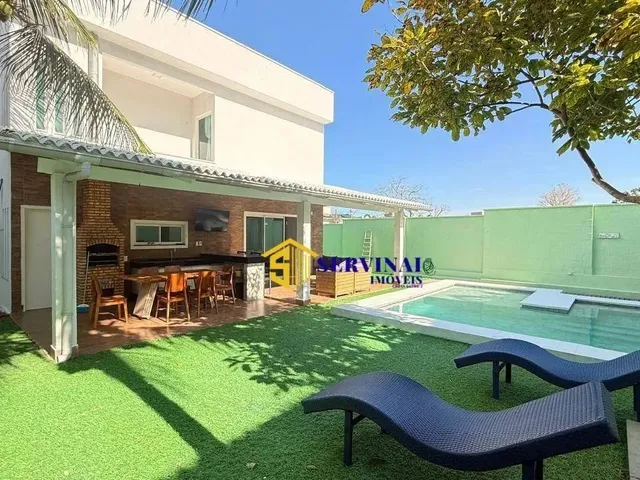 Imagem: Casa Alto Padrão com 4 Dormitórios para