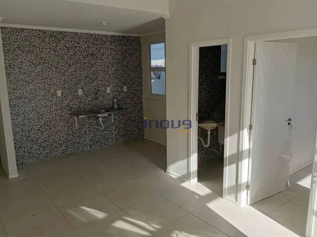 Imagem 4: Casa com 2 Dormitórios para Alugar por R$ 1.100,00/Mês - Tapera - Aquiraz/Ce