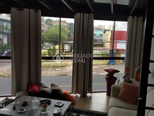 Imagem 8: Casa de Três Dormitórios , Duas Suítes e Três Vagas de Garagem no Centro de Canoas